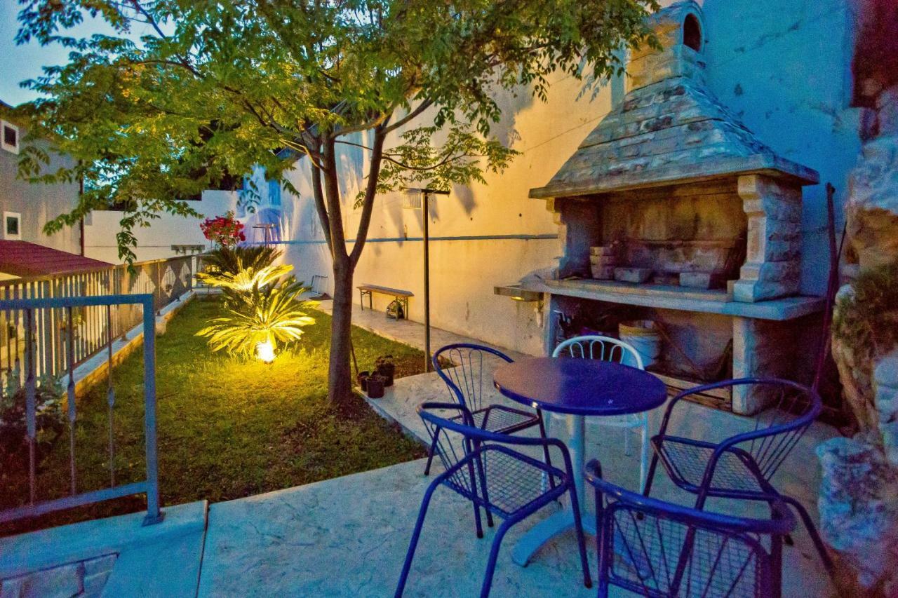 Island Hvar Seaside Villa Levanda With Beach, Pool & Seaview Hvar Town Kültér fotó