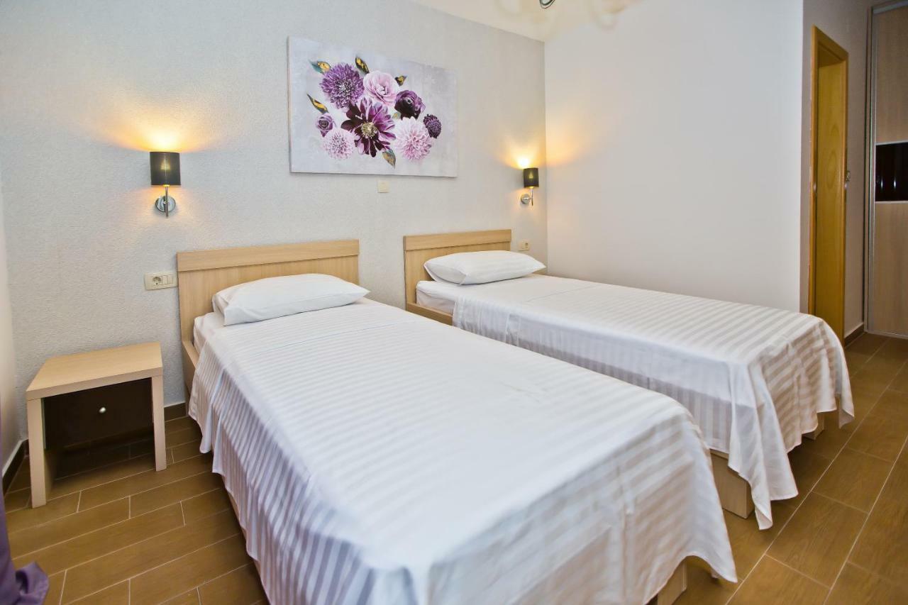 Island Hvar Seaside Villa Levanda With Beach, Pool & Seaview Hvar Town Kültér fotó